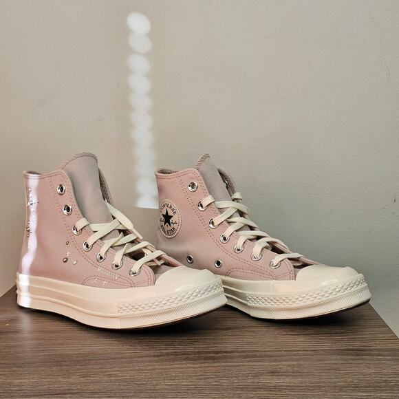 Converse Women's  Chuck 70 Pearls & Studs  Hi Tops  Size 9 Blush NWT - Picture 7 of 9